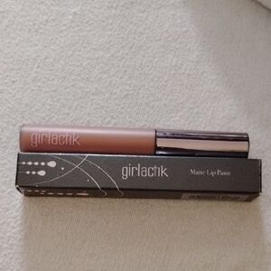 Girlactik Matte Lip Paint - Soft Nude